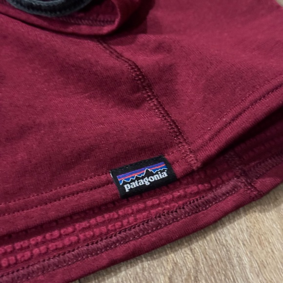 Patagonia Capilene Thermal Weight Zip Neck Base Layer Size Medium - Picture 2 of 4